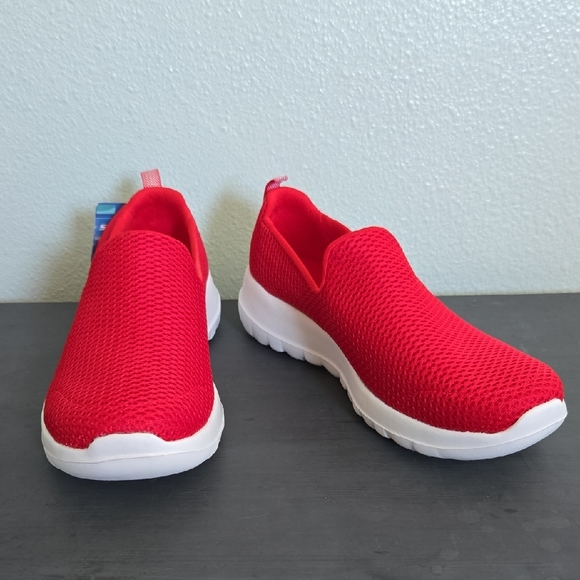 NWT Skechers Red Go Walk Slip On Shoes Size 7.5 - Picture 1 of 9